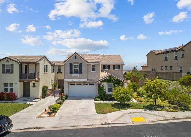 Property at 28992 N West Hills Dr, Valencia, CA 91354, 4 beds, 4 baths