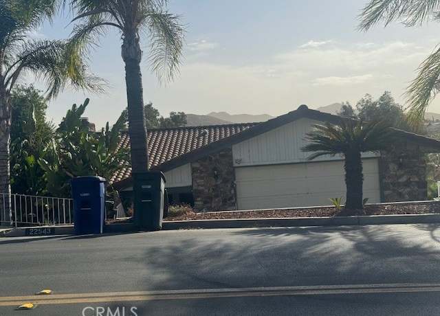 Property at 22543 Canyon Club Dr, Canyon Lake, CA 92587, 4 beds, 2.5 baths
