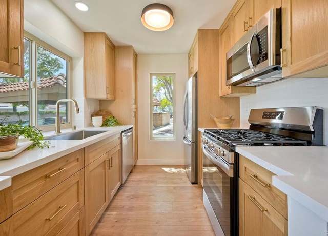 Property at 10718 Dabney Dr, San Diego, CA 92126, 1 bed, 1 bath