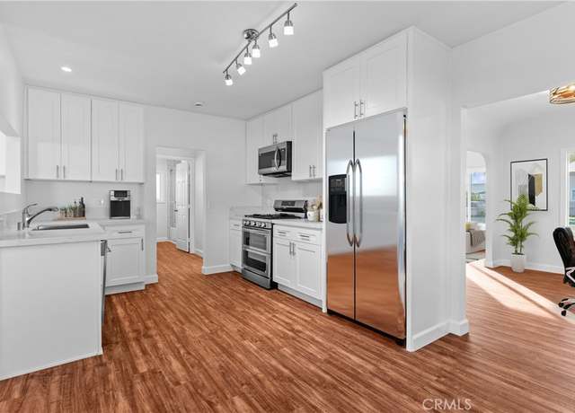 Property at 5912 Homewood Ave, Buena Park, CA 90621, 2 beds, 1 bath