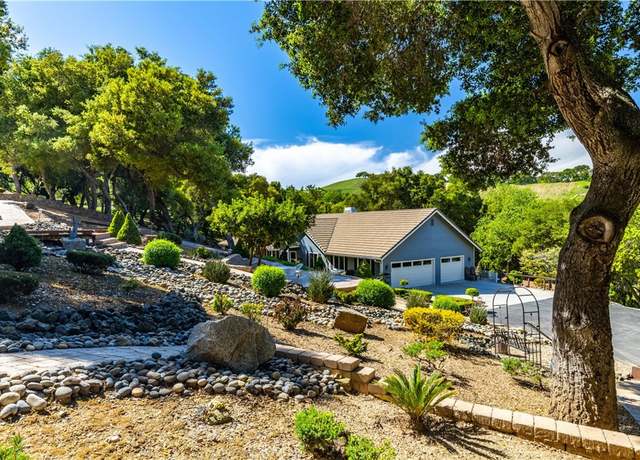 Property at 9200 Santa Cruz Rd, Atascadero, CA 93422, 4 beds, 3 baths