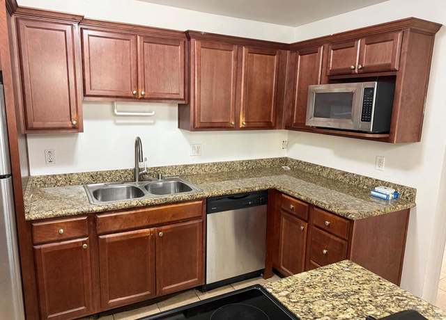 Property at 550 Graves #20, El Cajon, CA 92020, 2 beds, 2 baths
