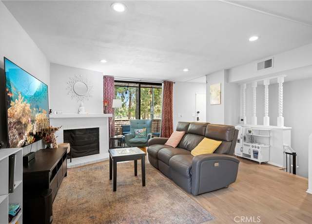 Property at 21930 Marylee St #102, Woodland Hills, CA 91367, 3 beds, 2.5 baths