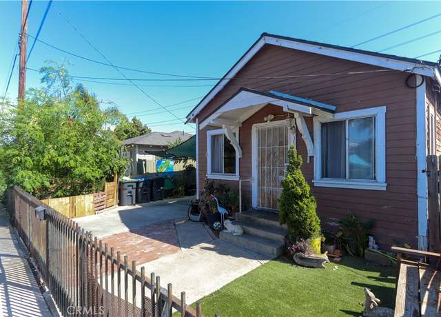 Property at 212 E Adams St, Santa Ana, CA 92707, 4 beds, 2 baths