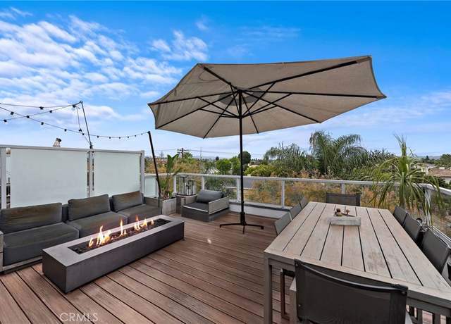 Property at 4151 Redwood Ave #106, Los Angeles, CA 90066, 3 beds, 4 baths