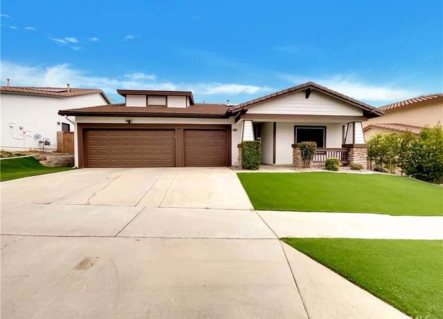 Property at 11839 Greenbluff Way, Yucaipa, CA 92399, 3 beds, 3 baths