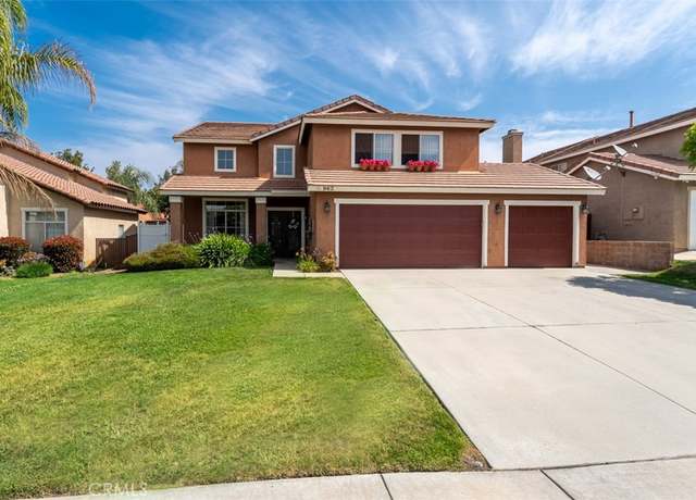 Property at 962 Kilmarnock Way, Riverside, CA 92508, 4 beds, 3 baths