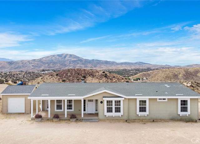 Property at 35380 Cheseboro Rd, Palmdale, CA 93552, 4 beds, 3 baths