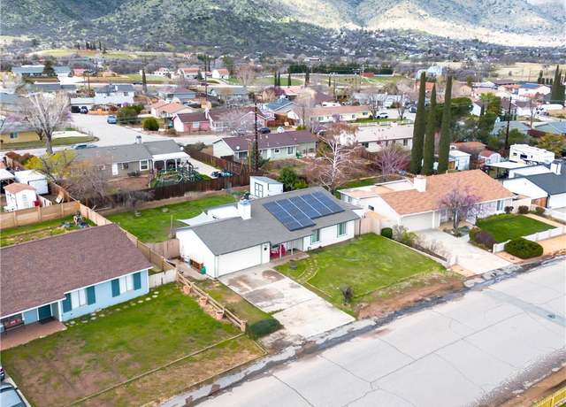 Property at 21221 Santa Barbara Dr, Tehachapi, CA 93561, 4 beds, 2 baths