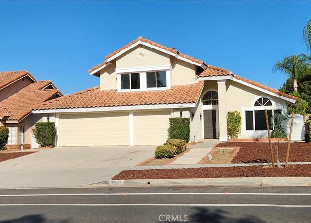 Property at 2271 Mangular Ave, Corona, CA 92882, 4 beds, 3 baths