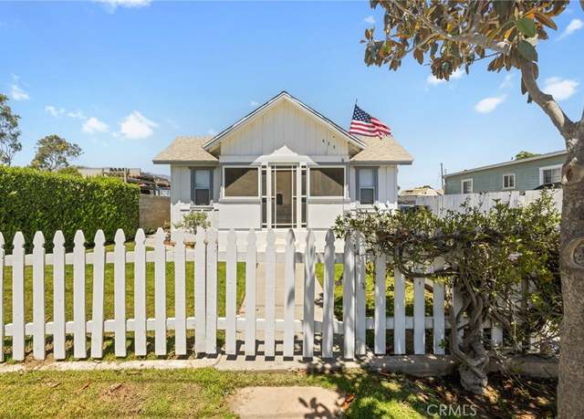 Property at 435 S Palm Ave, Santa Paula, CA 93060, 4 beds, 2 baths
