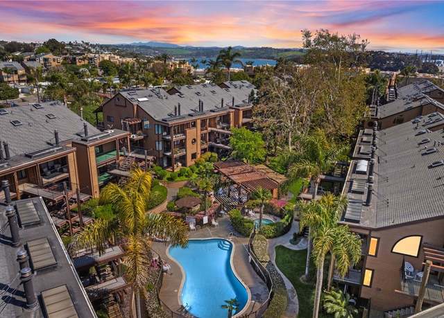 Property at 4009 Canario St Unit H, Carlsbad, CA 92008, 2 beds, 2.5 baths