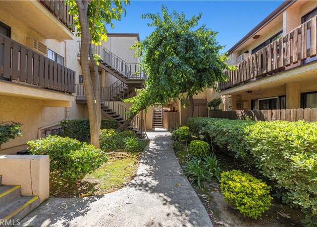 Property at 17900 Sherman Way #416, Reseda, CA 91335, 1 bed, 1 bath