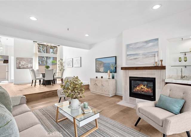 Property at 49 Canyon Island Dr, Newport Beach, CA 92660, 2 beds, 2 baths