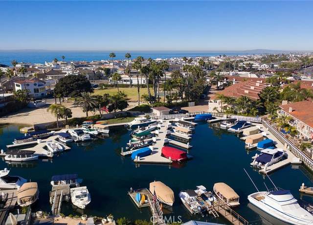 Property at 4427 W Coast #13, Newport Beach, CA 92663, 3 beds, 2.5 baths