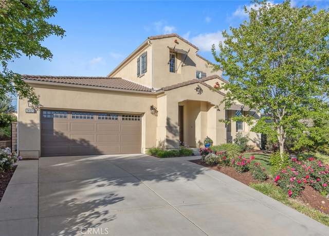 Property at 24923 Hearth Ct, Valencia, CA 91354, 4 beds, 3.5 baths