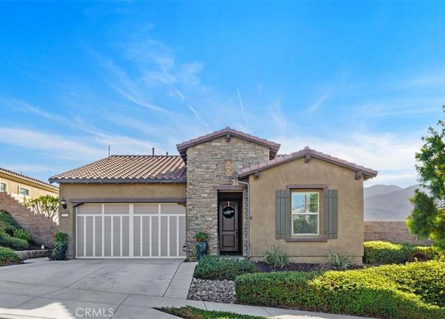 Property at 24228 Sunset Vis, Corona, CA 92883, 2 beds, 2 baths