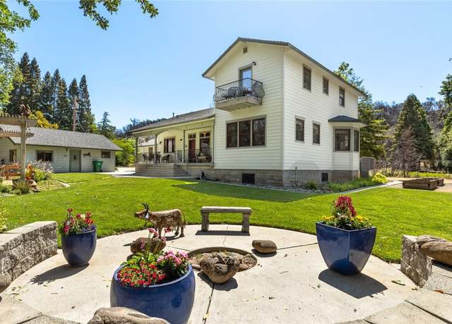 Property at 5 Sycamore Valley Rd, Chico, CA 95973, 3 beds, 2.5 baths