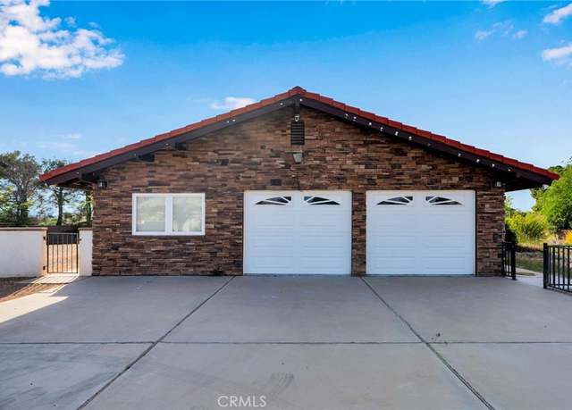 Property at 18343 Cocopah Ct, Apple Valley, CA 92307, 3 beds, 2 baths