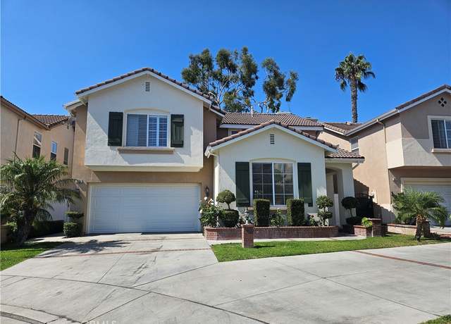 Property at 1227 S Goldstone Cir, Anaheim, CA 92804, 4 beds, 2.5 baths