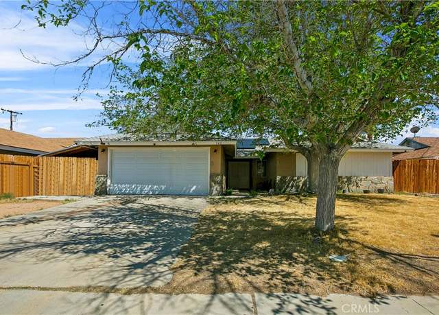 Property at 542 Sanders St, Ridgecrest, CA 93555, 5 beds, 2 baths
