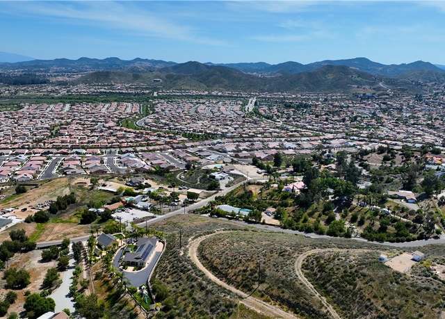 Property at 1 Juanita Dr, Menifee, CA 92587