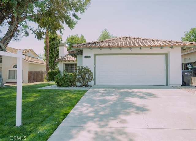 Property at 25205 Via Las Lomas, Murrieta, CA 92562, 3 beds, 2 baths