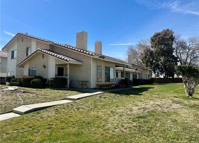 Property at 43731 8th St E, Lancaster, CA 93535, 9 beds, 9 baths