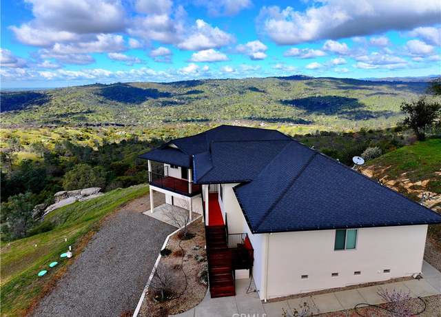 Property at 41015 Lilley Mountain Dr, Coarsegold, CA 93614, 3 beds, 2.5 baths