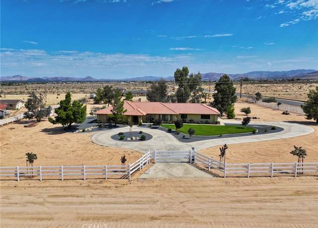 Property at 22478 Poppy Rd, Apple Valley, CA 92308, 4 beds, 2.5 baths