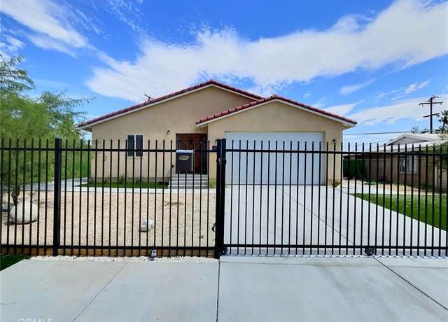 Property at 378 W Rosa Parks Rd, Palm Springs, CA 92262, 3 beds, 3.5 baths