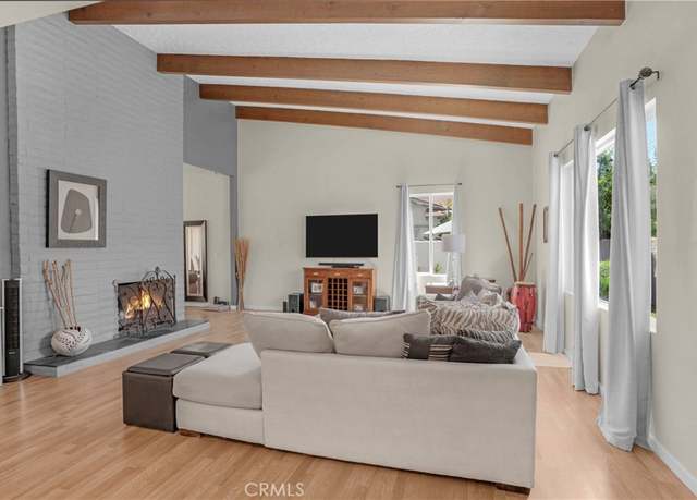Property at 12674 Metate Ln, Poway, CA 92064, 3 beds, 2 baths