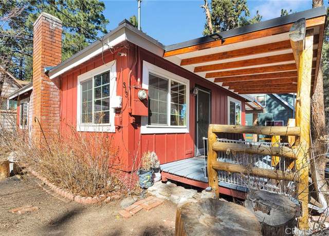 Property at 313 E Mojave Blvd, Big Bear City, CA 92314, 2 beds, 1 bath