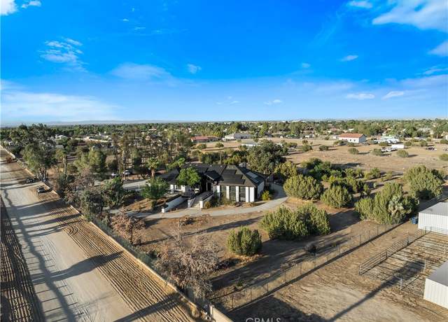 Property at 40646 27th St W, Palmdale, CA 93551, 5 beds, 4 baths