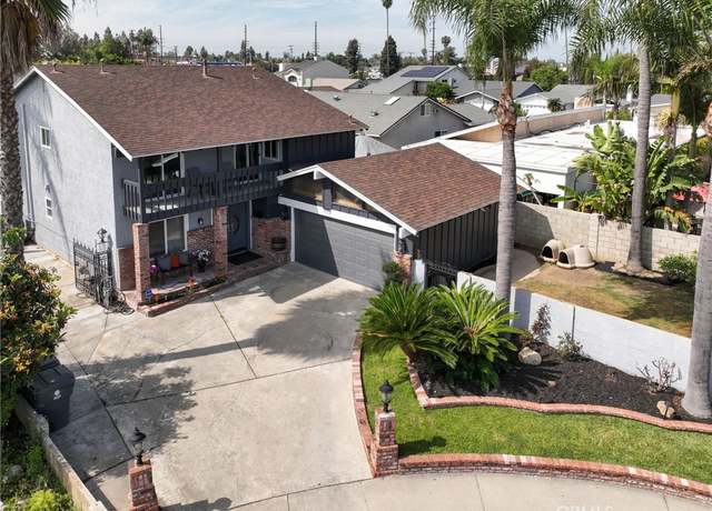 Property at 2102 Tern Bay Ln, Lakewood, CA 90712, 5 beds, 2.5 baths