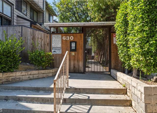 Property at 630 W Queen St #10, Inglewood, CA 90301, 2 beds, 2 baths
