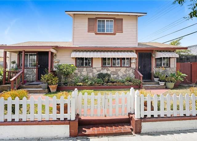 Property at 1419 S Redondo Blvd, Los Angeles, CA 90019, 5 beds, 3 baths