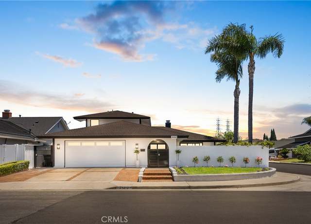 Property at 21212 Binghampton Cir, Huntington Beach, CA 92646, 4 beds, 3 baths