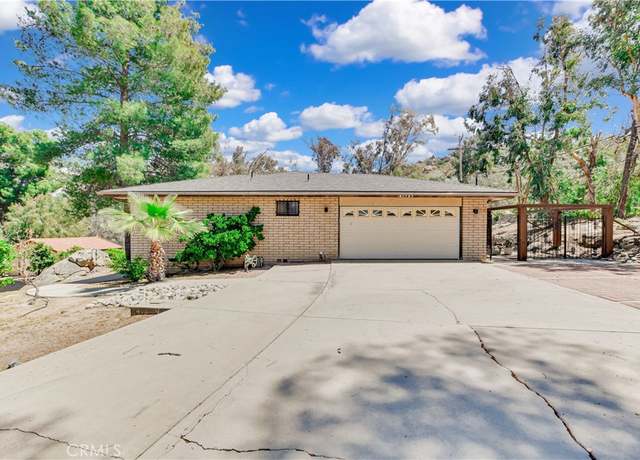 Property at 41785 Vermont St, Hemet, CA 92544, 3 beds, 2 baths