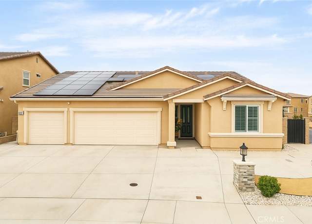 Property at 4727 Graphite Creek Rd, Jurupa Valley, CA 91752, 4 beds, 3 baths