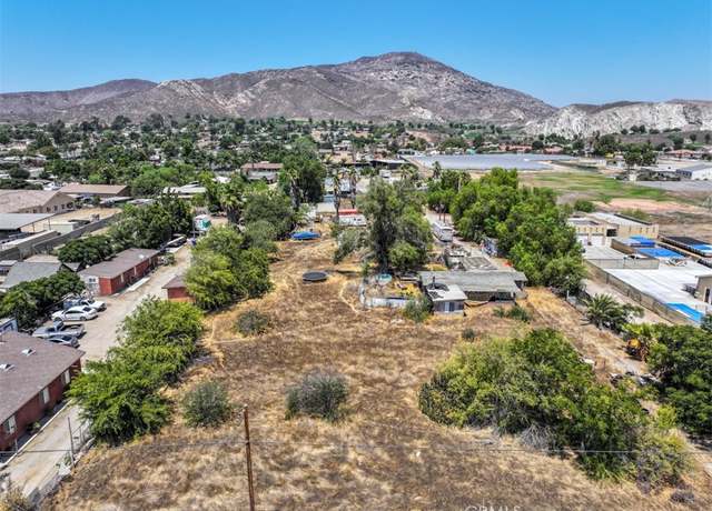 Property at 3545 VALLEY Way, Jurupa Valley, CA 92509, 3 beds, 1 bath