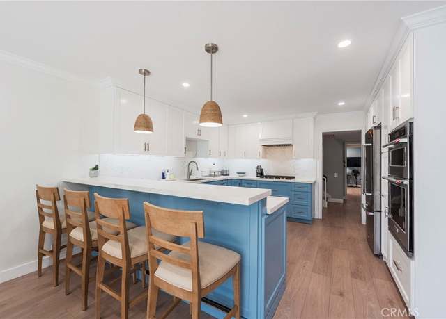 Property at 19642 Seawind Cir, Huntington Beach, CA 92648, 4 beds, 3 baths