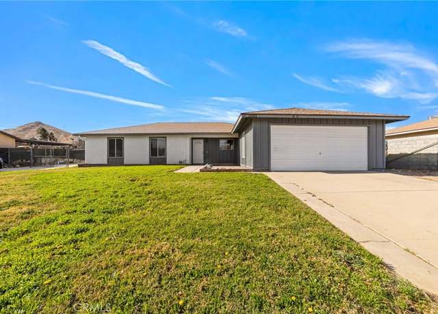 Property at 4010 Sierra Ave, Norco, CA 92860, 6 beds, 4 baths