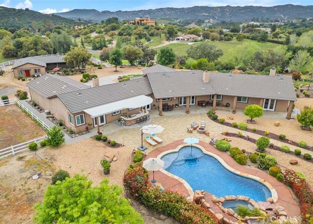 Property at 40190 Via Caballos, Murrieta, CA 92562, 5 beds, 4.5 baths