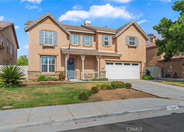 Property at 1924 English Oak Way, Perris, CA 92571, 4 beds, 2.5 baths