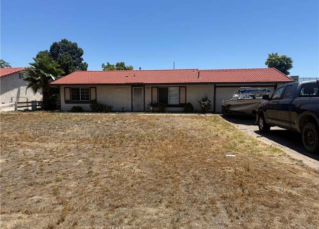 Property at 12490 Wolverine Cir, Moreno Valley, CA 92555, 2 beds, 2 baths