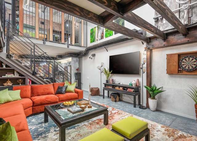 Property at 350 11th Ave, San Diego, CA 92101, 1 bed, 1.5 baths