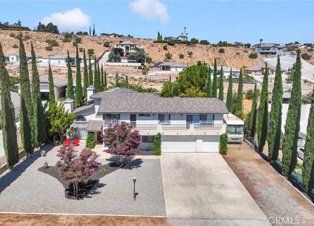 Property at 7614 Calpella Ave, Hesperia, CA 92345, 4 beds, 3 baths