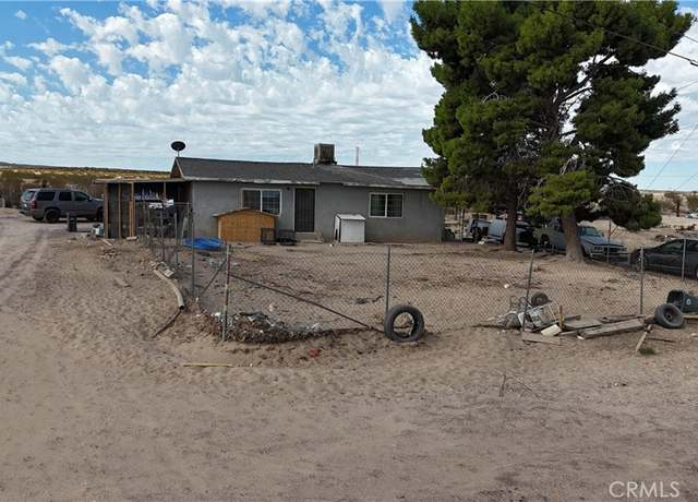 Property at 244 Woodham Ave, Barstow, CA 92311, 2 beds, 1 bath