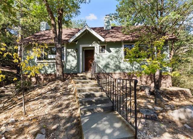 Property at 26690 Thunderbird Dr, Lake Arrowhead, CA 92391, 3 beds, 3.5 baths